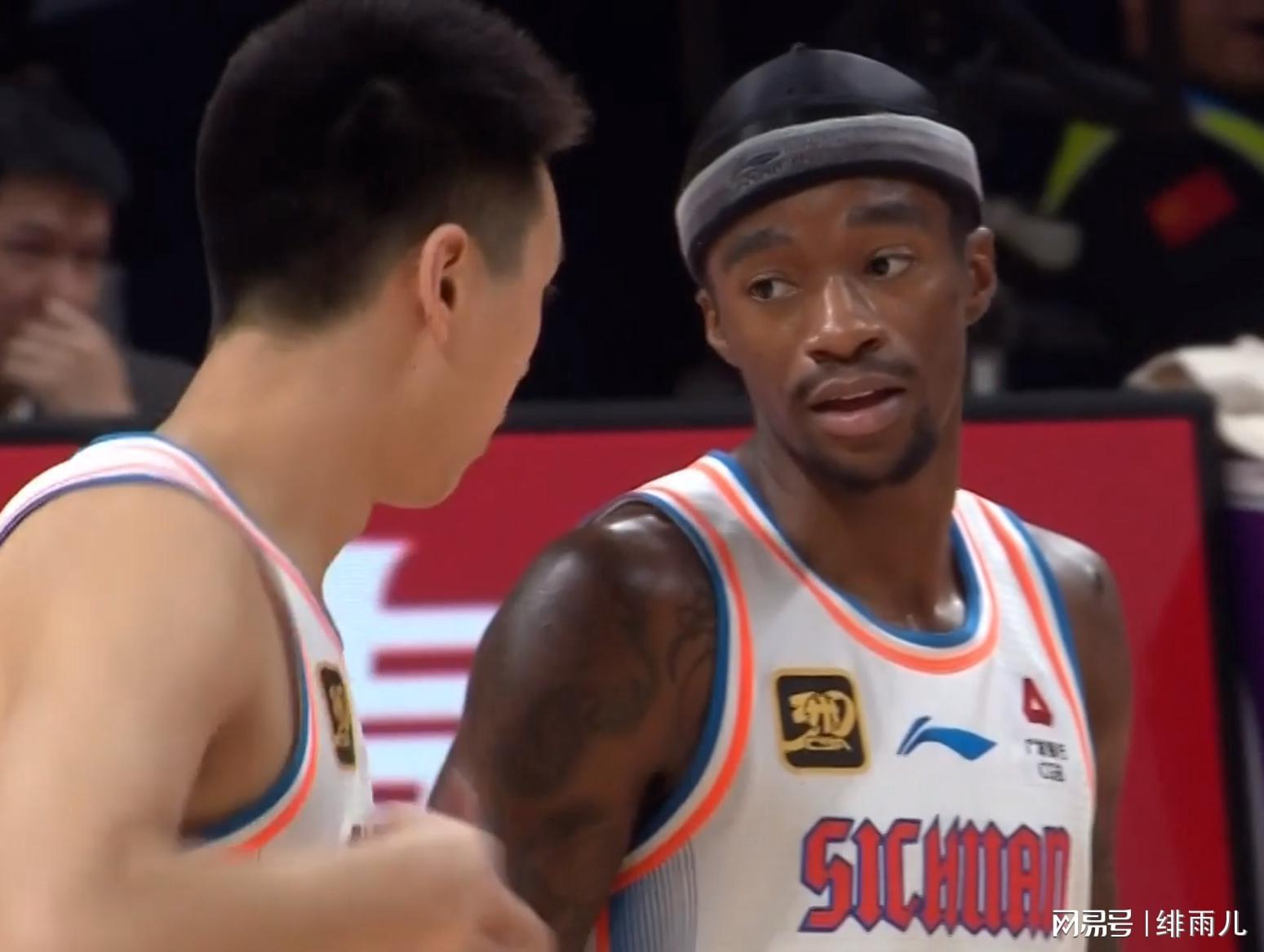 开云体育入口-拒绝萨姆纳！广东锋线“新王炸”打服朱芳雨，保送杜锋躺进总决赛