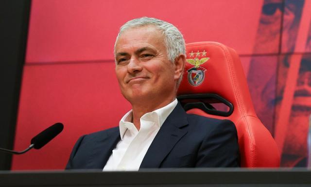 开云体育官网-【揭秘】穆里尼奥重回本菲卡，这回主席不搞他……