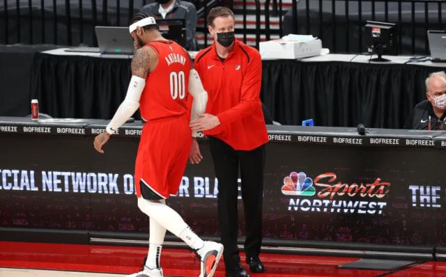 kaiyun-库追挡拆外勇士急需额外武器 新助教带来生机？