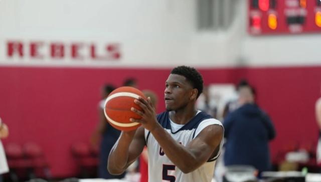 开云官网-爱德华兹：我是美国队第一核心 其他人必须适应我