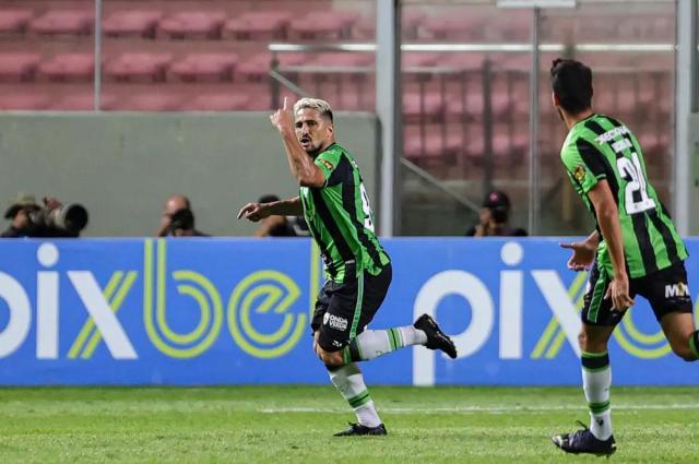 开云体育官网-洛国富成巴甲队大腿 3场独造3球归化当他最强