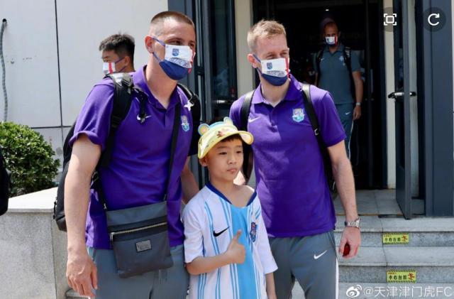 开云-津门虎初识梅州高湿天气 四大外援已起到带动作用