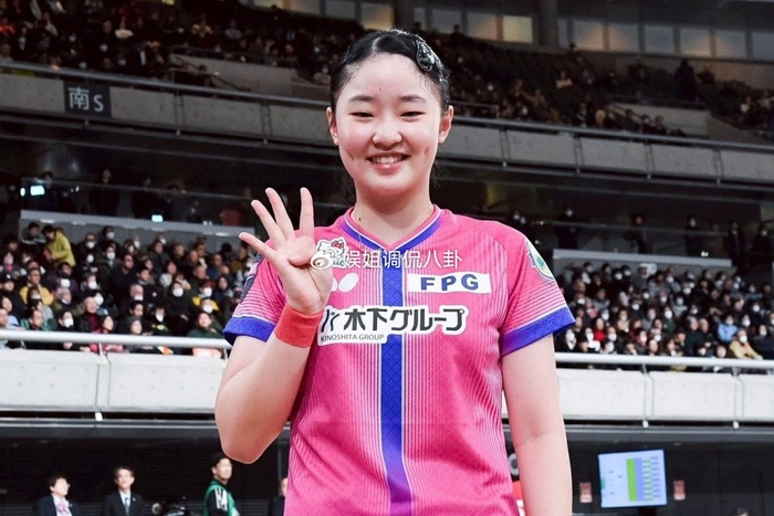 日本乒协太抠门？17岁张本美和豪取4冠王 奖励50公斤牛肉+餐厅券|女单|女双|松岛辉空|长崎美柚|早田希娜_新浪体育_新浪新闻