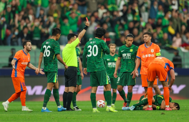 开云-鲁媒谈“京鲁大战”：心态或成决胜关键，剧情一定不会寡淡无味